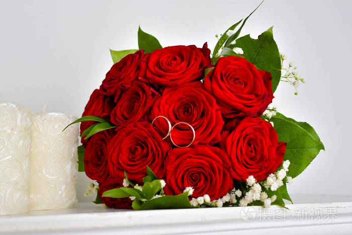 红玫瑰结婚戒指结婚花束
