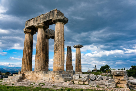 阿波罗神庙在希腊伯罗奔尼撒科林斯考古遗址的遗迹