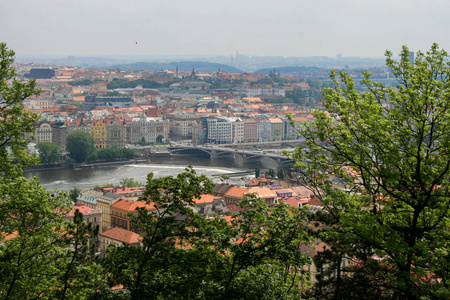 2009.05.09捷克语布拉格。 布拉格市和河流的全景。 环游欧洲。 布拉格的假期。