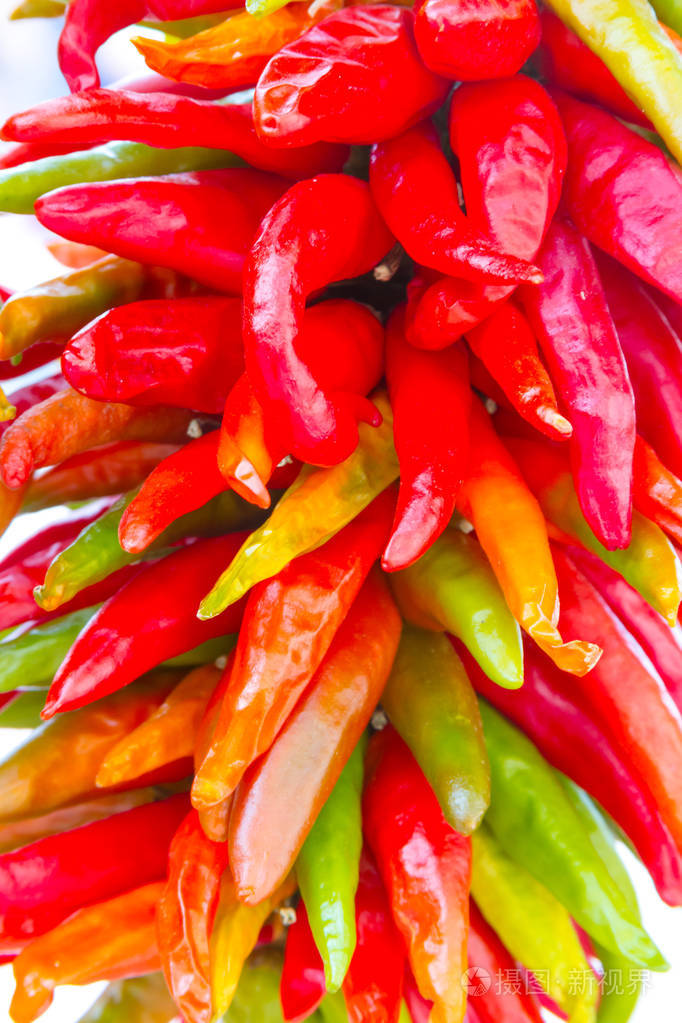 美国西南部新墨西哥州的红辣椒挂链