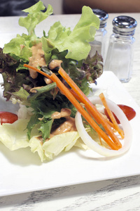 健康蔬菜沙拉的背景