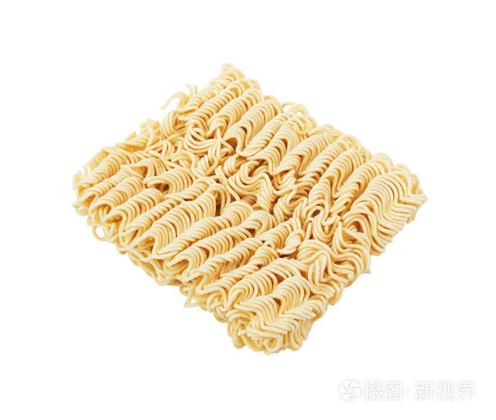 白色背景上的方便面