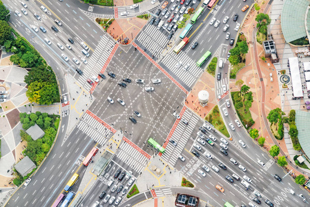 韩国首尔市中心道路交叉口风景名胜区.