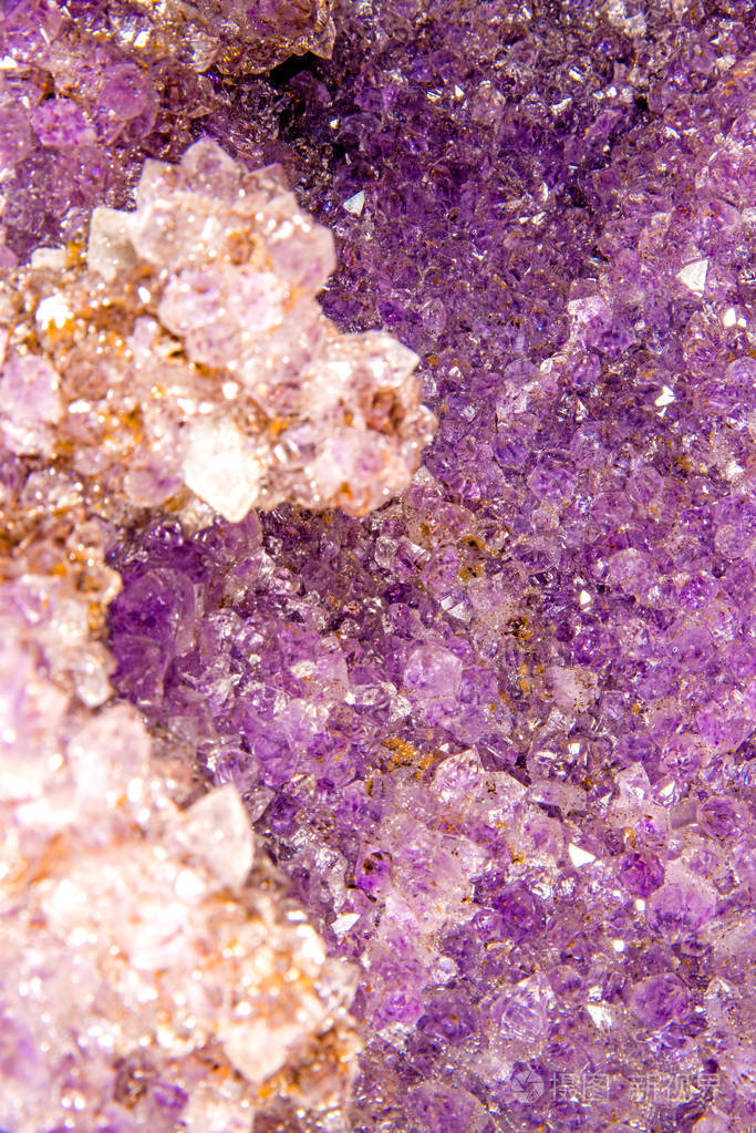 紫水晶宝石用于结石愈合