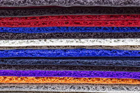 橡胶地板堆叠。 各种颜色。 巴西里约热内卢萨拉。 2019