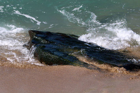 地中海海水的颜色