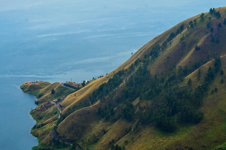 美丽的全景图托巴湖从贝拉斯塔吉梅丹印度尼西亚。