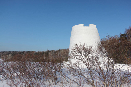 俄罗斯新西伯利亚冰川上的雪堡