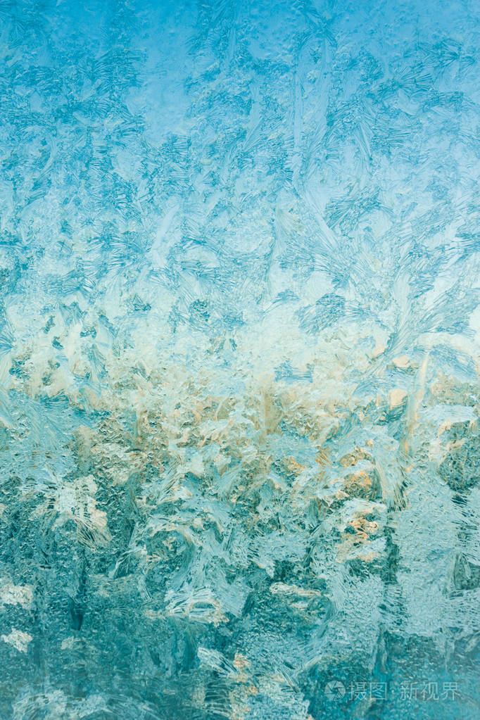 窗户玻璃上的冰霜和冰纹