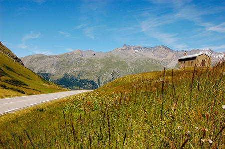 阿尔卑斯山自然风光图片
