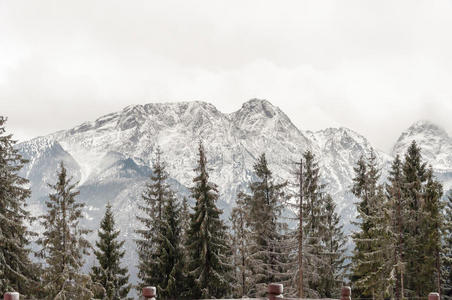 塔特拉山脉和吉翁峰