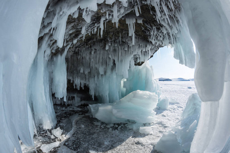 贝加尔湖冰洞俄罗斯西伯利亚