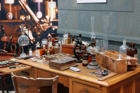 实验室时间图片