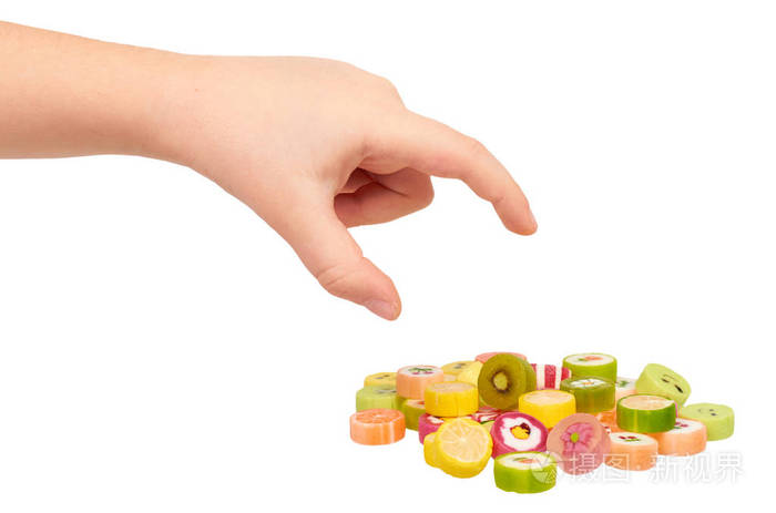 孩子们手里拿着彩色的圆形糖果糖棒糖孤立于白色背景