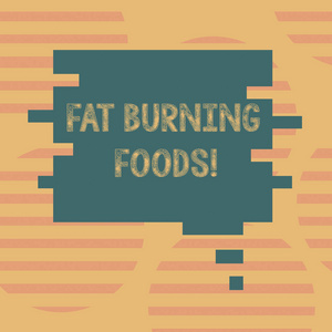 文字文字文本脂肪燃烧食品。某些类型的食物燃烧卡路里, 因为你咀嚼他们的模糊颜色语音泡泡在拼图件形状的照片演示广告
