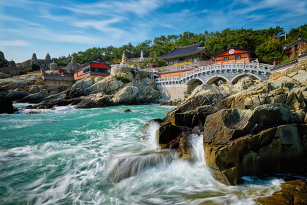 海东永贡格萨寺。韩国釜山