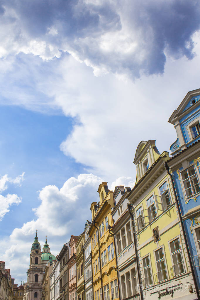 布拉格的街道. 布拉格的旧房子. 布拉格老城的建筑