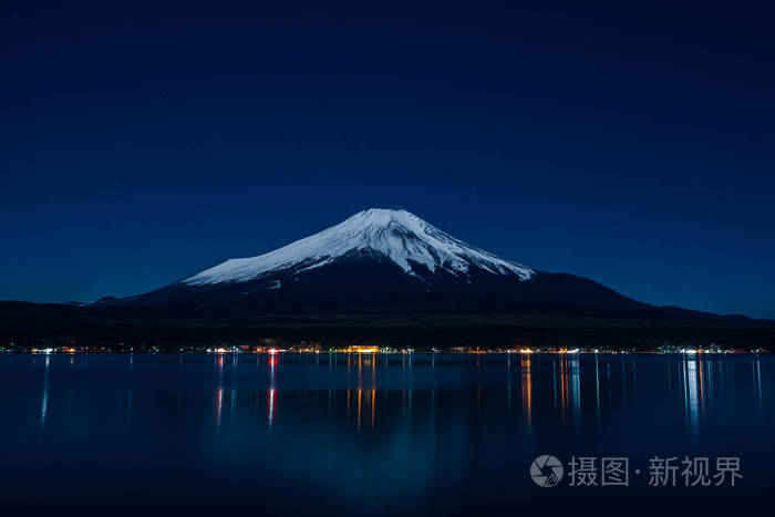 冬季山坂湖富士山夜景 照片 正版商用图片18p90d 摄图新视界 冬季山坂湖富士山夜景 照片 正版商用图片18p90d 摄图新视界