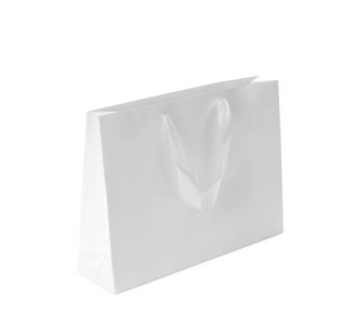 白色隔离纸购物袋。设计模型