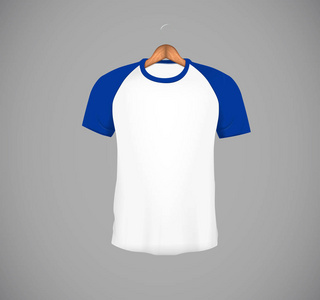 s slimfitting short sleeve baseball shirt with wood hanger. Blu