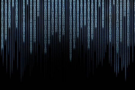 计算机数据矩阵。 垂直数字二进制码向下运动。 点亮蓝色的一个，零文本向下流动。 具有多层编码的黑色背景空间。