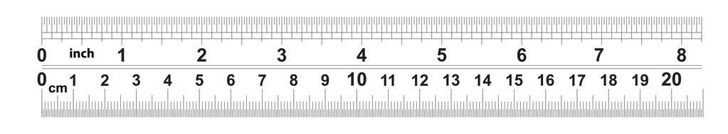 尺子8英寸。 尺子20厘米。 按英寸和0.5毫米划分的32个师的值。 精确长度测量装置。 校准网格。