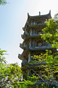 宝塔的中国寺庙建筑，大理石山脉越南大南洞。越南岘港市，海安，亚洲