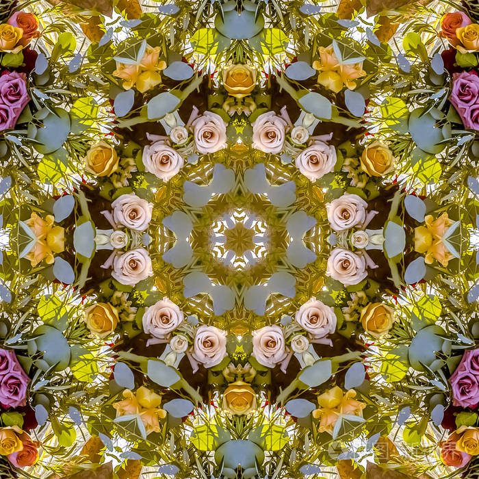 镜像对称反射轴上的几何万花筒图案.