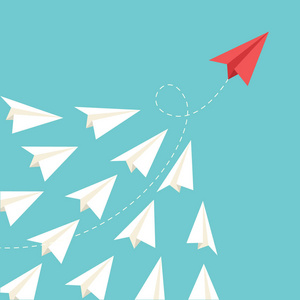 纸飞机是竞争的目的地,直到天空走向成功的目标. 商业金融概念.