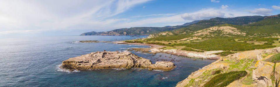 撒丁岛西北海岸线