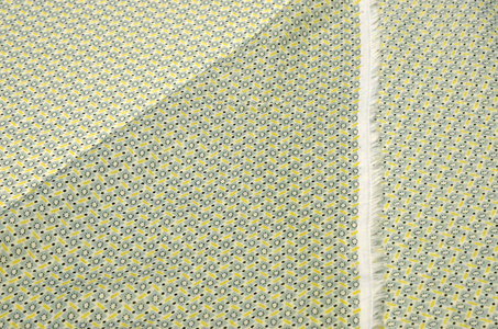 浅黄绿色几何装饰棉织物