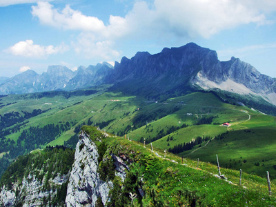 瑞士圣加伦州阿彭策尔阿尔卑斯山山脉的冈森峰景观