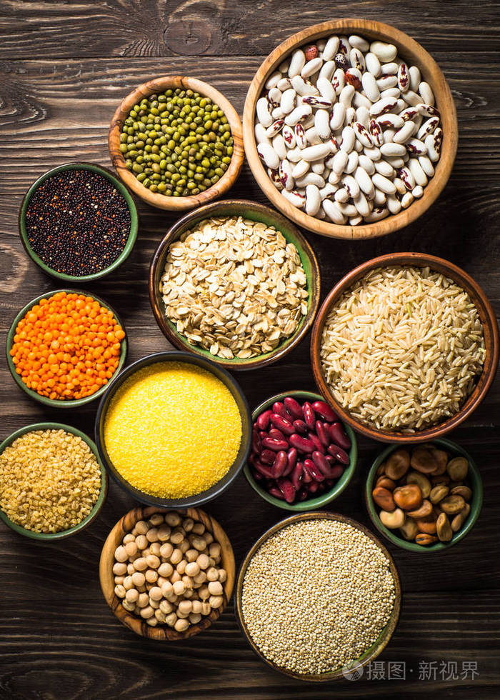 谷物豆类和豆类分类顶部视图