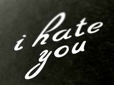 我讨厌你在黑色背景上签名照片