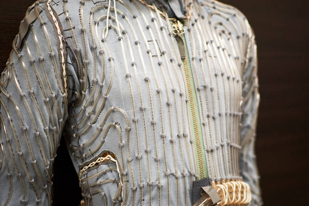 宇航员服太空服的水冷服, 关闭照片