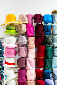 s hats and caps of different styles 