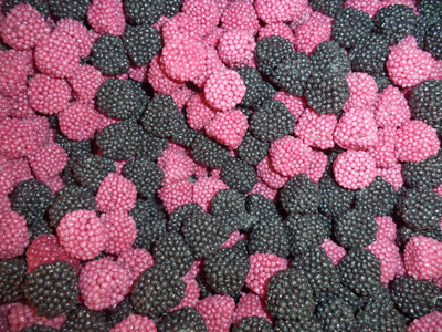 黑莓形式的糖果