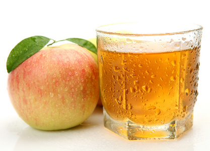 苹果和果汁