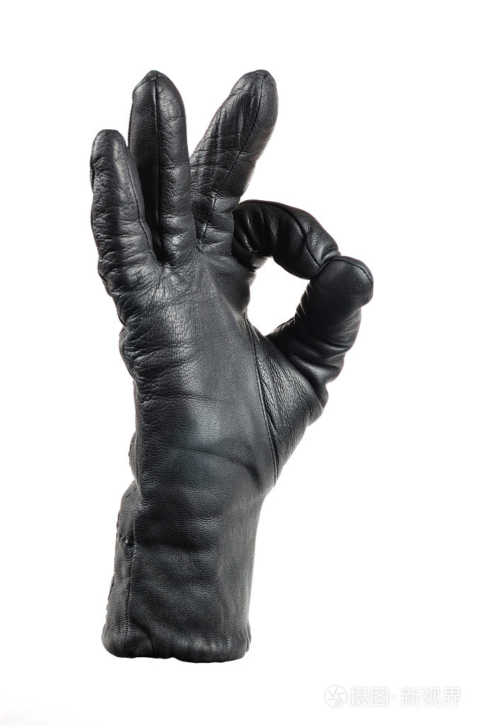 在一只手套一只手