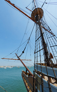 桅杆和索具高帆船上的视图