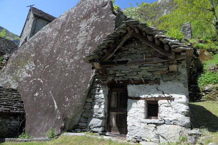 火山岩村落图片