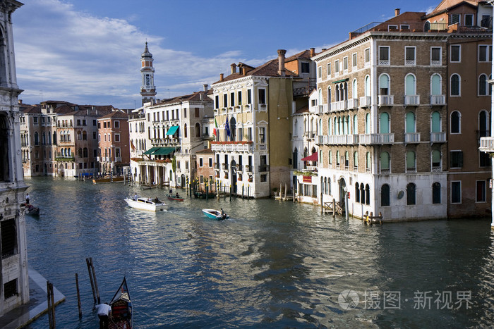 在威尼斯的大运河上的建筑物