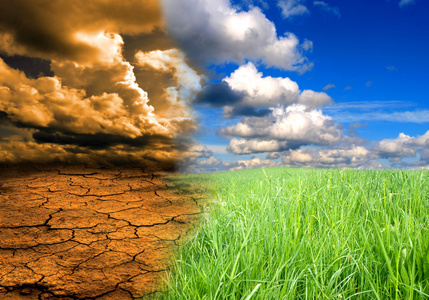 气候变化概念作为有毒排放工厂和吸烟烟囱塔污染水和空气作为全球变暖