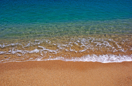 美丽海景略雷特 de mar，布拉瓦海岸 s 的海滩上