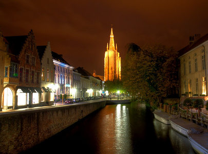 布鲁日，比利时在晚上
