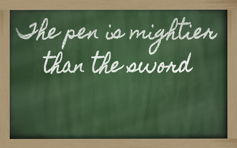 表达式钢笔是比剑写上更