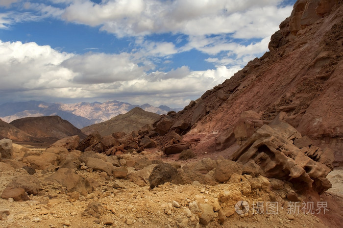 在以色列的山区沙漠