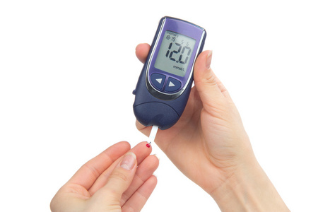 糖尿病病人测量血糖水平血液