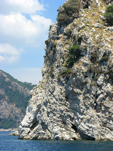 在爱琴海风景大悬崖