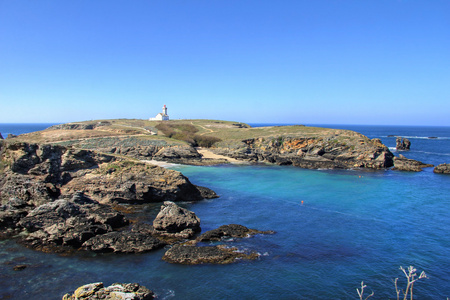 le phare 杜普安特 des 普莱讷